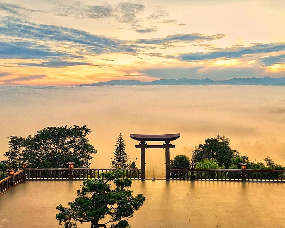 Chùa Linh Quy Pháp Ấn
