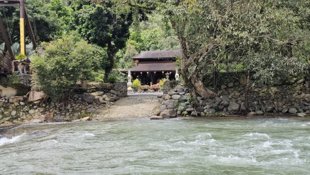 Thiền Trang Trúc Lâm Đông Tuệ